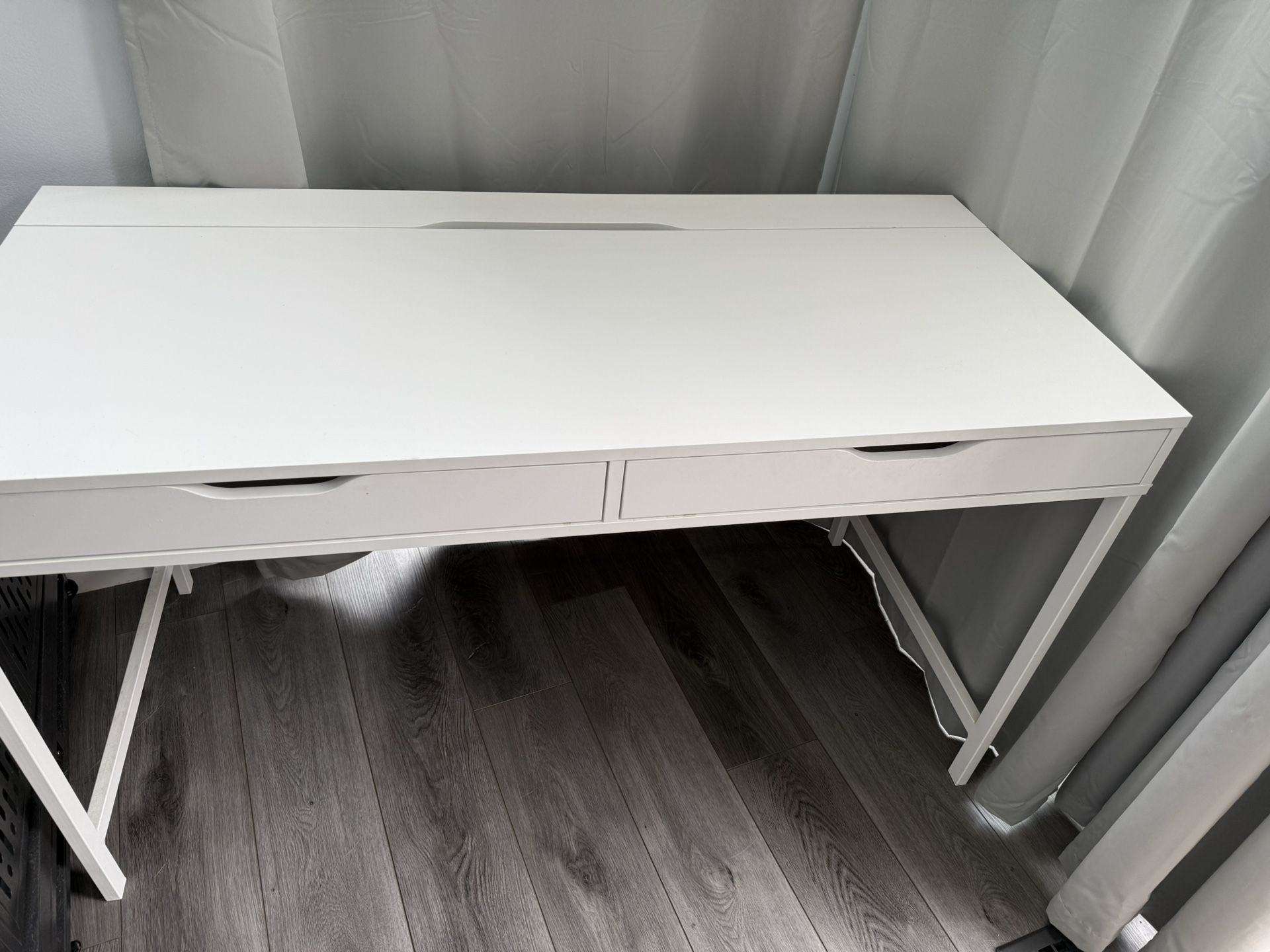 White Desk