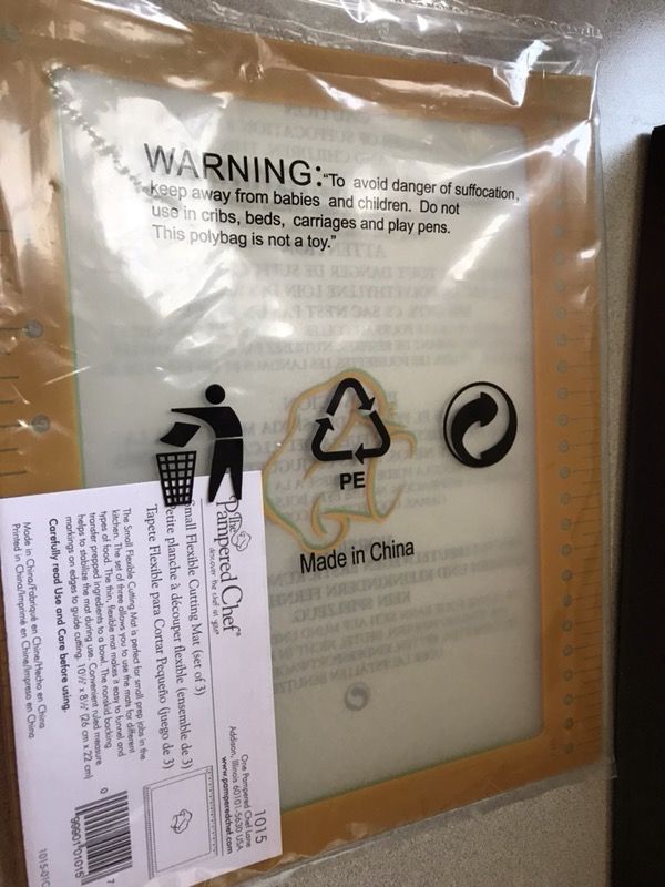 3 piece flexible cutting mats by Pampered Chef