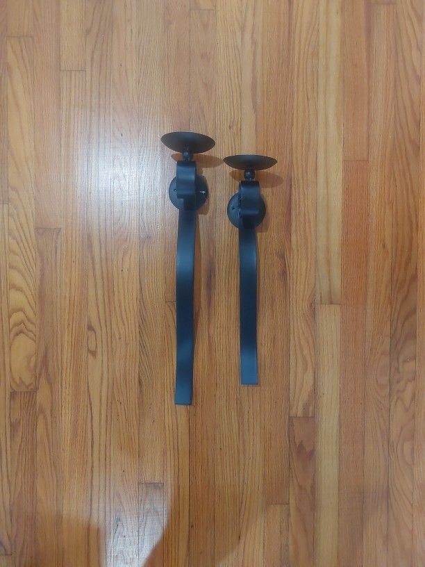 CANDLE STICK HOLDERS (BLACK)