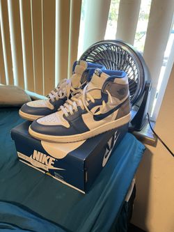 Jordan True Blue 1s