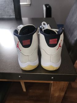 Jordan 11 platinum