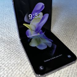 Samsung Flip Phone Series 4