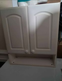 White Wall-Mounted Cabinet with Lower Shelf (28" H x 24" W)