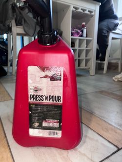 Gas Can 5 gallon