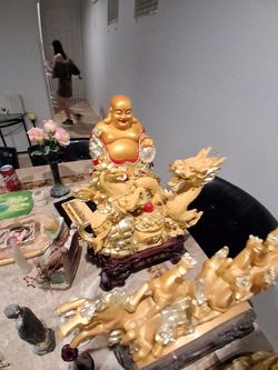 Large Dragon statue