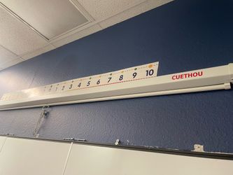 Projector screen