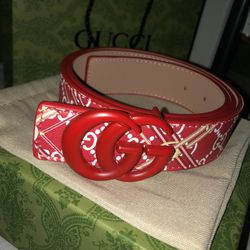 Red and White Gucci Belt