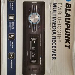Blaupunkt Single DIN In-Dash MP3 USB Bluetooth Car Stereo Digital Media Receiver