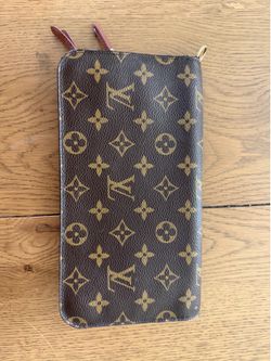 Louis VUITTON Monogram Insolite Organizer Wallet.