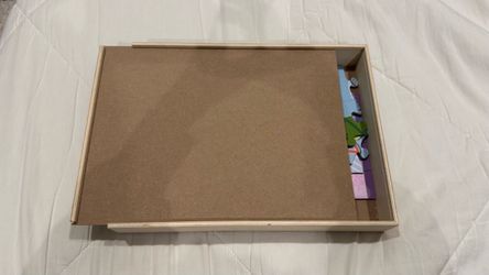 Peppa Pig 5 Wood Puzzles in Wooden Storage Box
