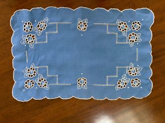 Vintage 1940s 1950s Blue Linen Placemats, White Floral Cutwork & Embrodery