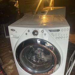 Washer Dryer Nice.   Tested Good 