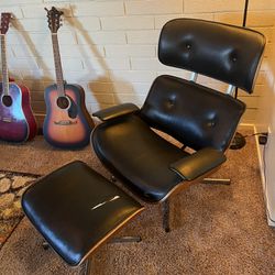 Mid-century Eames Lounge chair & Ottoman