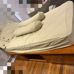 Whole set of Solid wood Twin bed including mattress & bed box with drawers $250 OBO