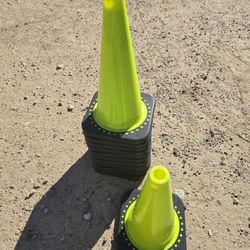 SAFETY CONE GREEN
