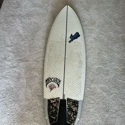 Surfboard 5’4” 26L