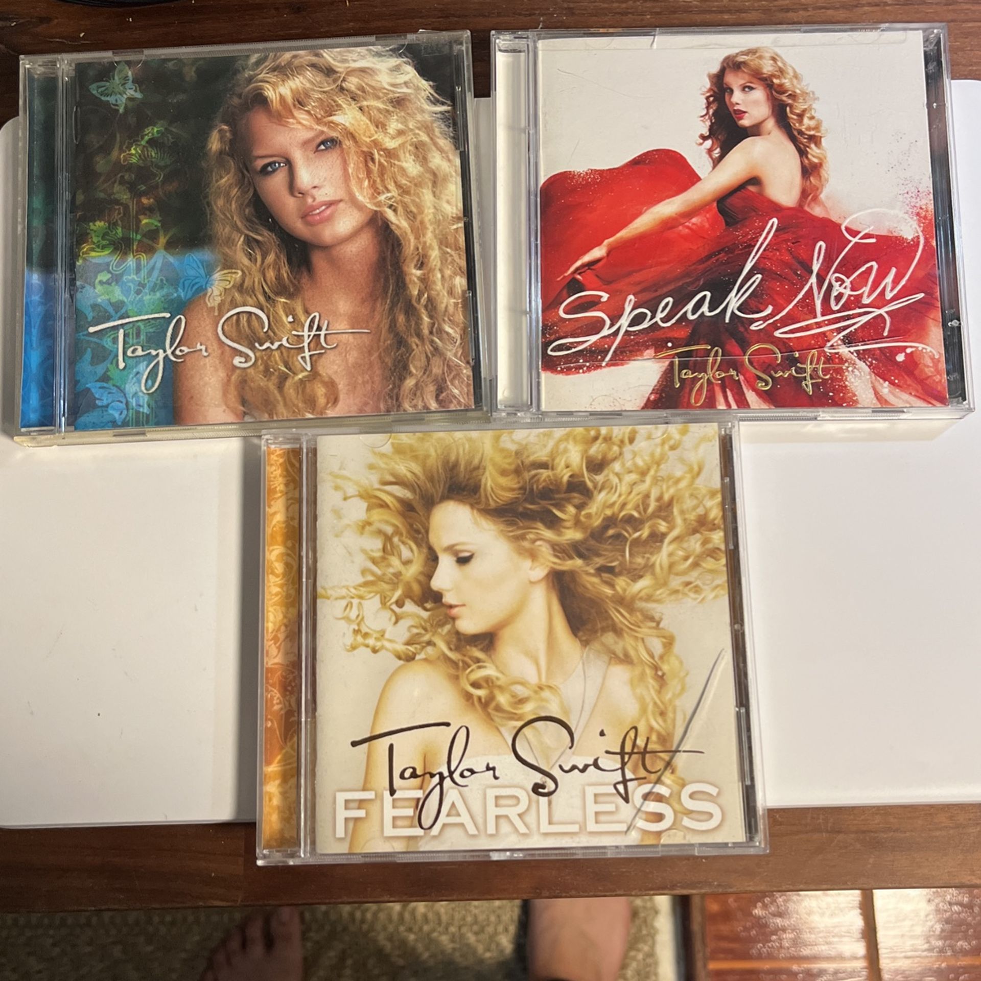 Taylor Swift CDs 
