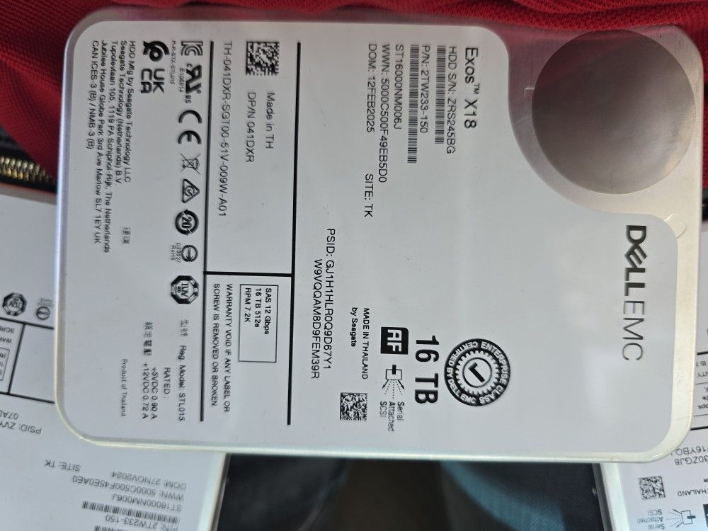 1PC Dell Server 16T SAS 3.5 Hard disks 41DXR #F2