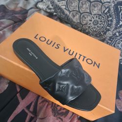 louis Vuitton Sandals 
