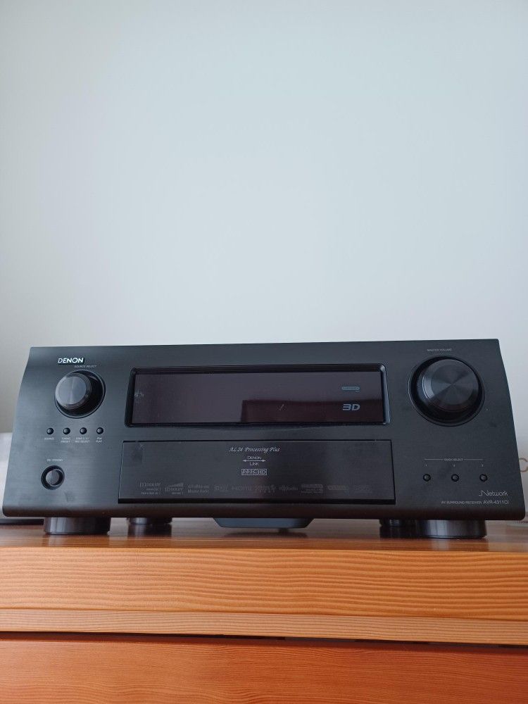 Denon AV Surround Receiver