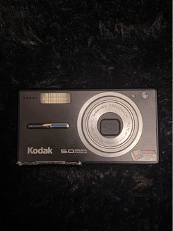 Kodak EasyShare V530 5 Megapixel Compact Camera