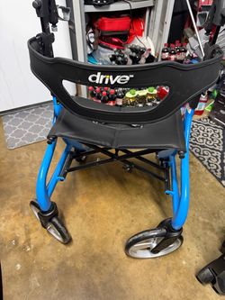 Drive Medical Rollator Walker with Seat