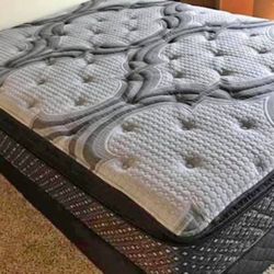 I REALLY NEED TO SELL EVERYTHING! BRAND NEW MATTRESSES!