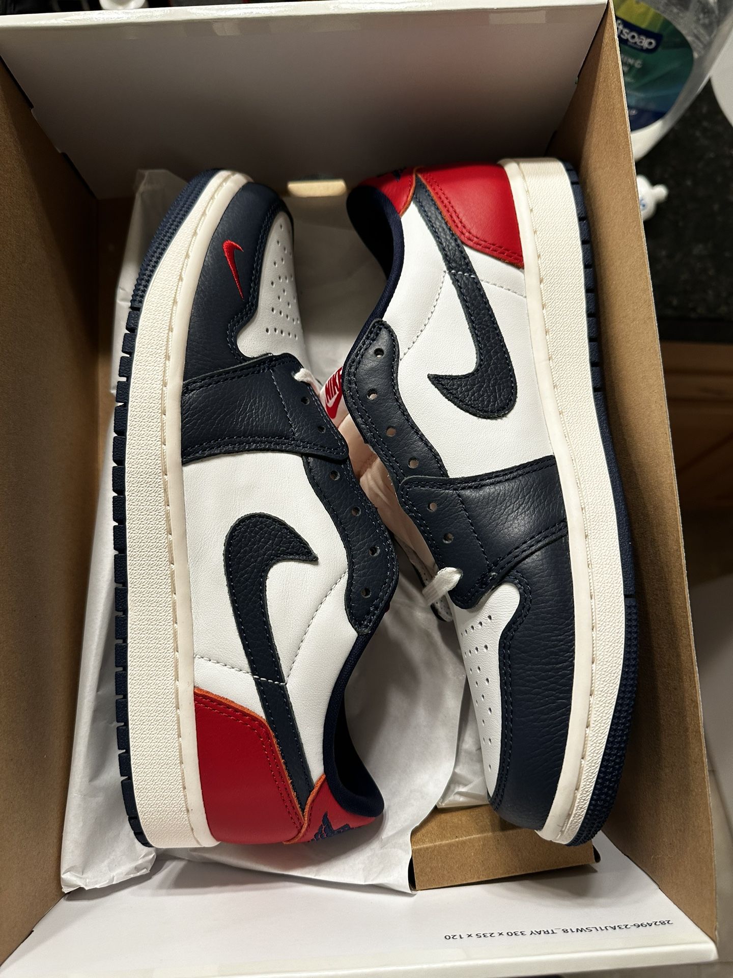 Jordan 1 Low OG Howard University