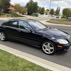 2007 Mercedes-Benz S550 Sedan 