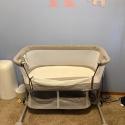 Bassinet co sleeper