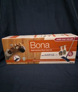 Bona
Microfiber Multi-Surface Flat Mop Floor Care Kit