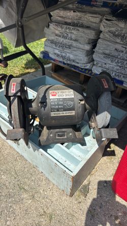 BENCH GRINDER / 8” / HEAVY DUTY