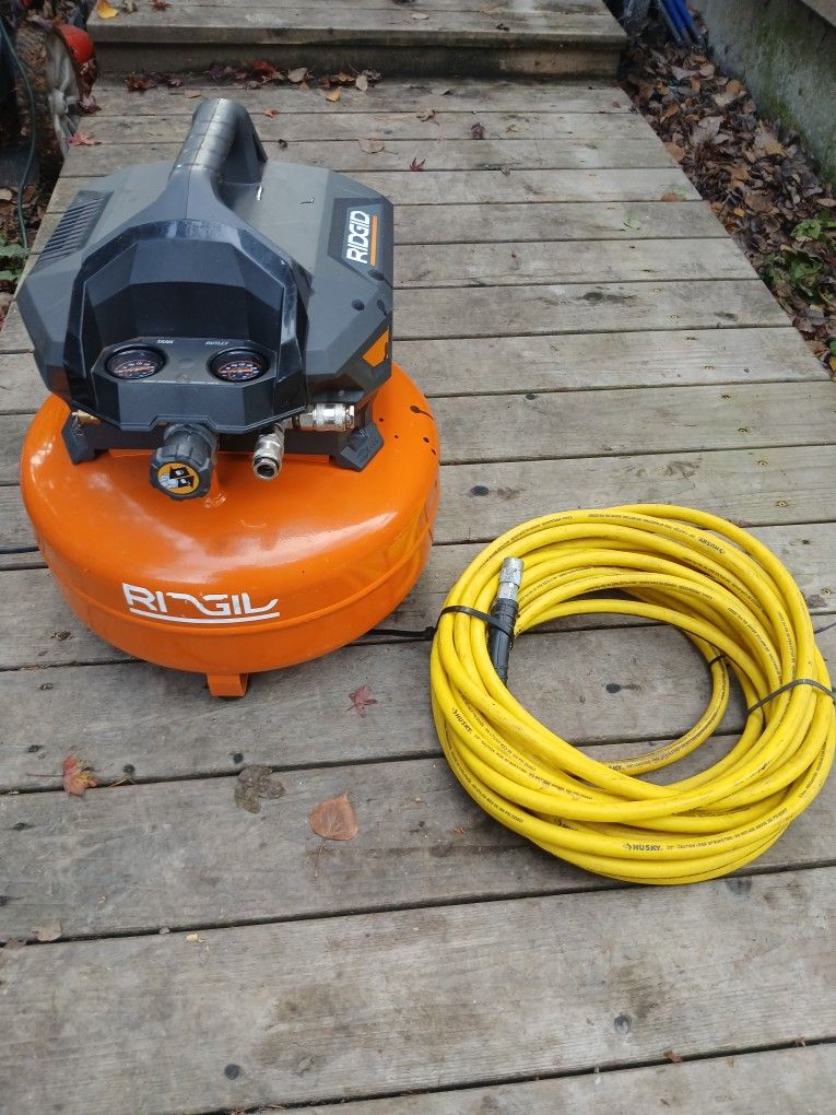 RIDGID 6-Gallon Pancake Air Compressor (Model OF60150HB)