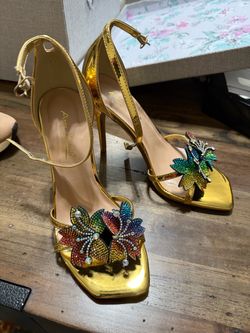 Women’s designer shoes