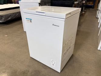 KALAMERA White Compact Freestanding Chest Freezer Model #KCF-150