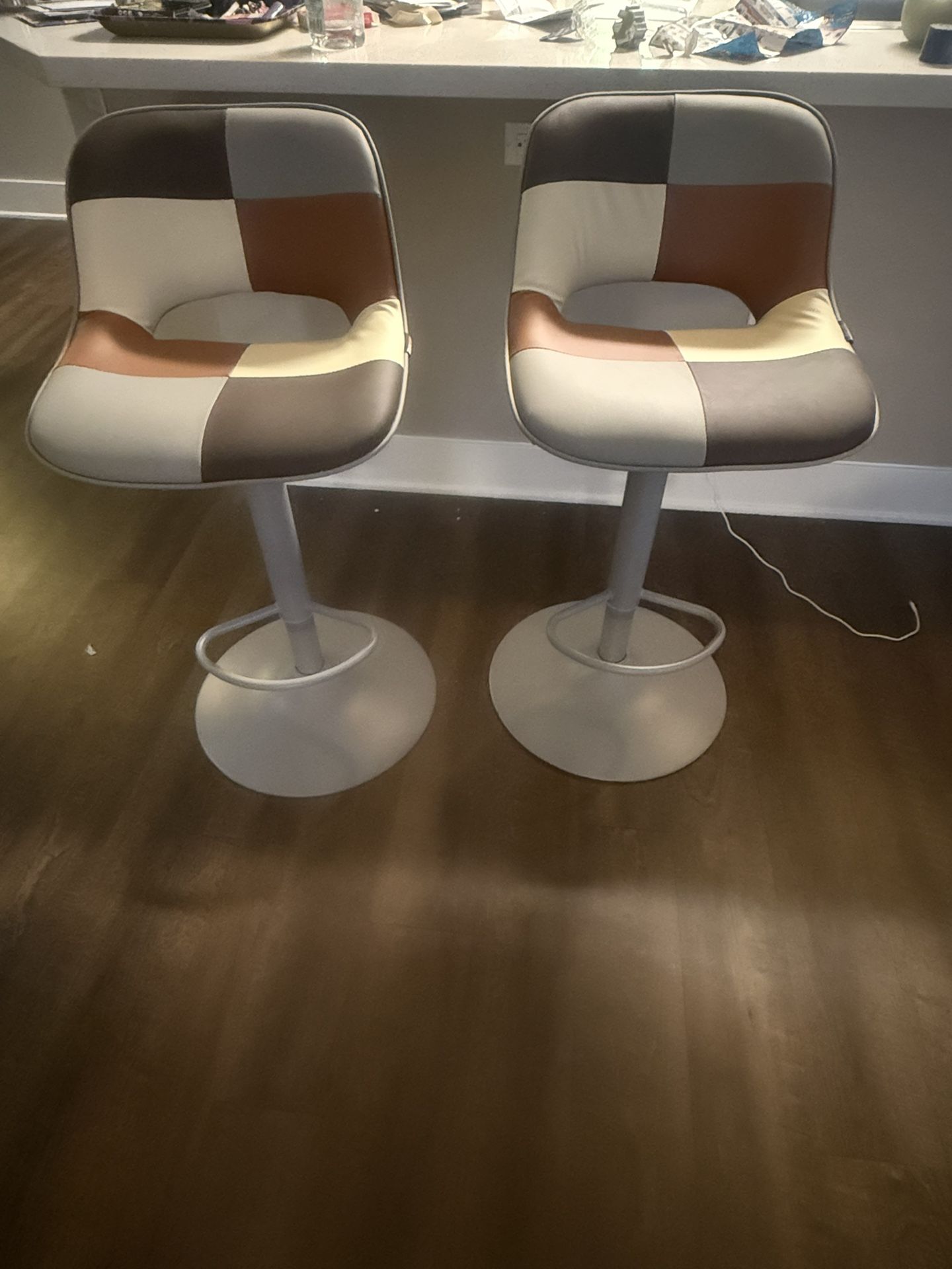 PICKUP TODAY ONLY - Adjustable Swivel Bar Stools (Set of 2) – Like New – Pickup Today