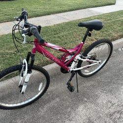 Huffy Trail Mountain Bike 21-speed 24-inch Wheels 