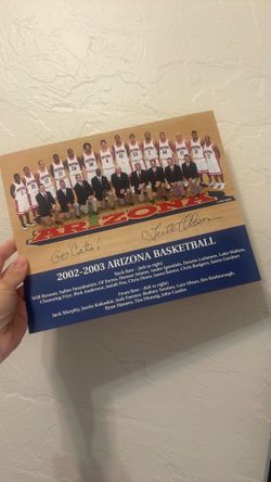 University of Arizona Basketball Team Photo Signed by Coach