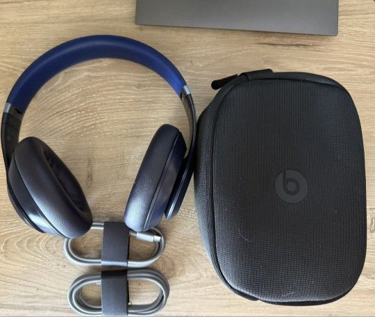 Beats Studio Pro