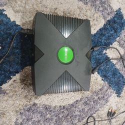 Xbox One With Controller And A TV That Connects To It