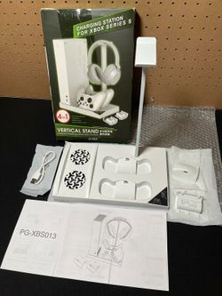 Cooling Fan With Charging Stand for Xbox Series S Console and Controller