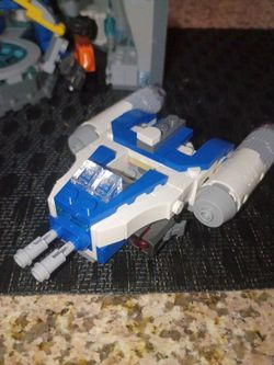 Lego Star Wars sets 2 with minifigures