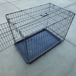 Pet Crate 35 1/2"L X 22"W X 25"H 