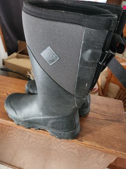 Muck Boots $40