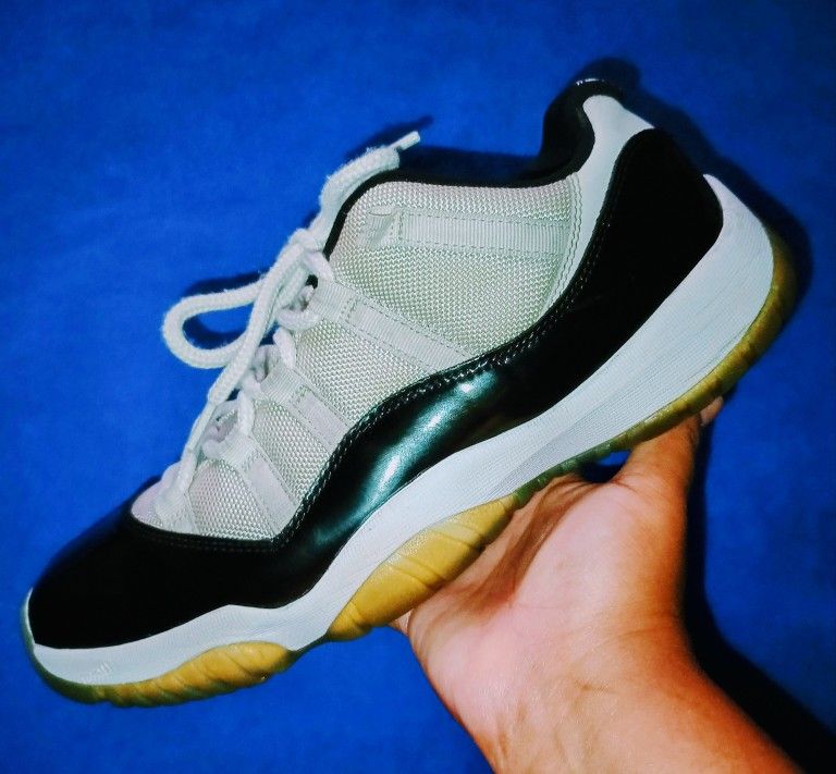 Men's Size 10 Air Jordan 11 Low Concord 2014