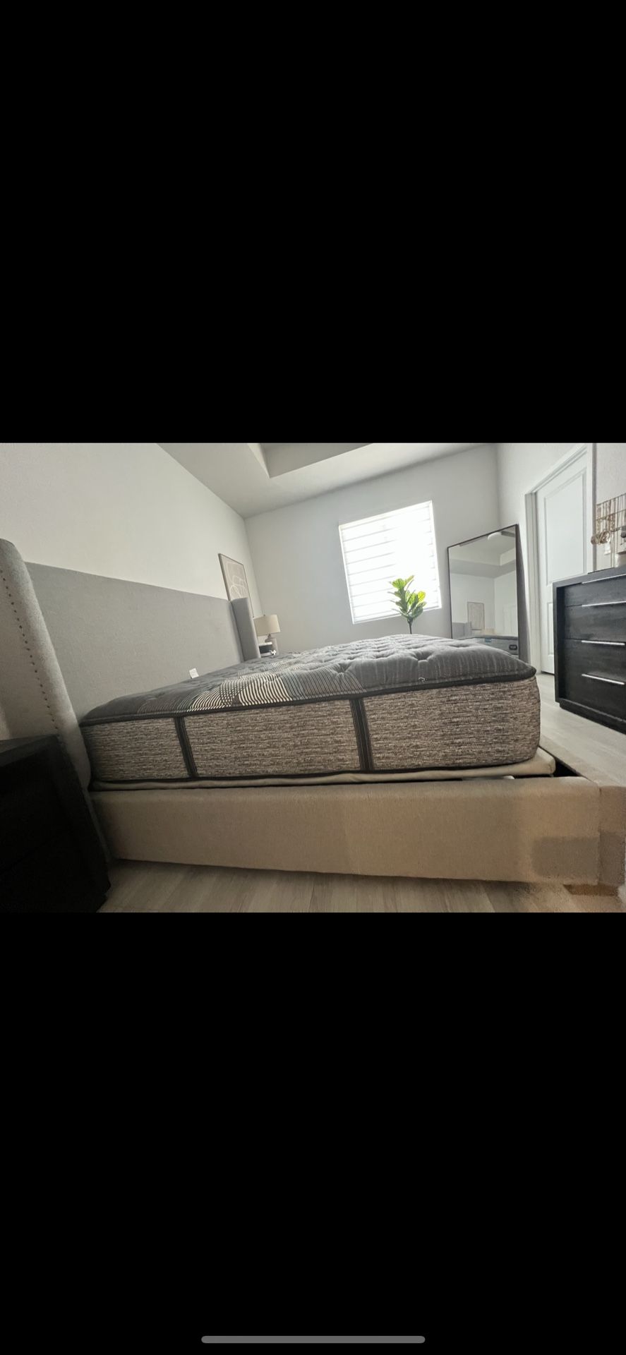 Mattress king for Sale in Pembroke Pines, FL OfferUp