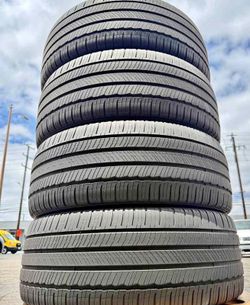 235/45/18 Michelin Selling a set of 4 tires in excellent condition 🫡
