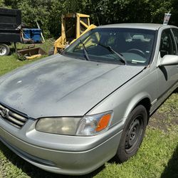 2000 Toyota Camry For Parts Para Partes