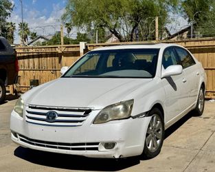 Auction this Saturday - 2006 Toyota Avalon 4 Door Sedan