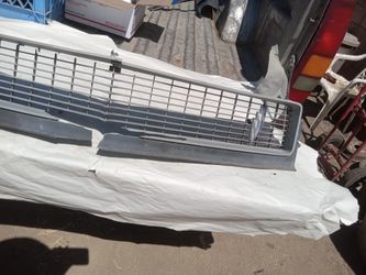 1968 Buick Skylark Grill BROKEN